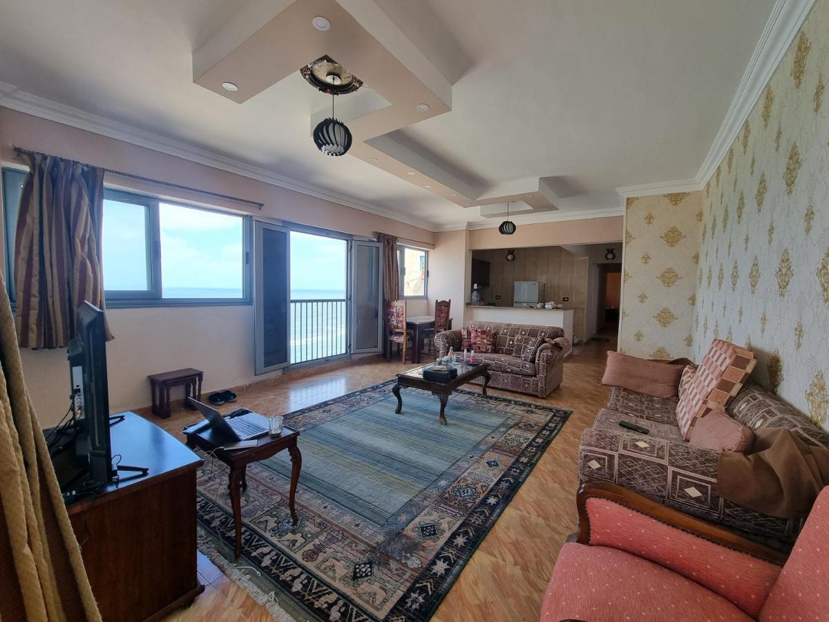 אלכסנדריה Panoramic Sea View Zamzm Flat Miami Family شقة فندقية زمزم بانورما بشاطئ ميامي - الاسكندرية صف اول مباشر علي بحر - عائلات فقط מראה חיצוני תמונה