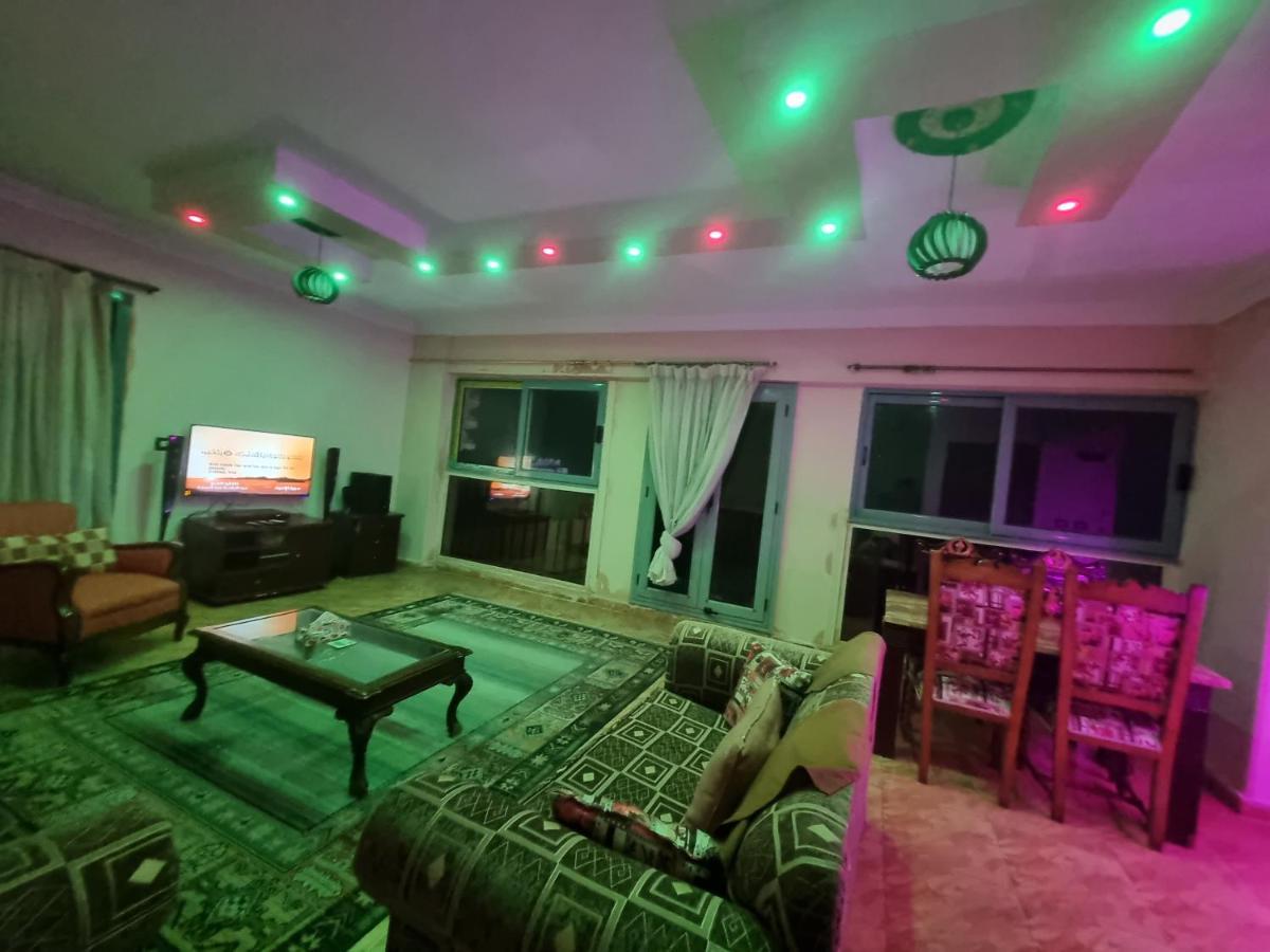אלכסנדריה Panoramic Sea View Zamzm Flat Miami Family شقة فندقية زمزم بانورما بشاطئ ميامي - الاسكندرية صف اول مباشر علي بحر - عائلات فقط מראה חיצוני תמונה