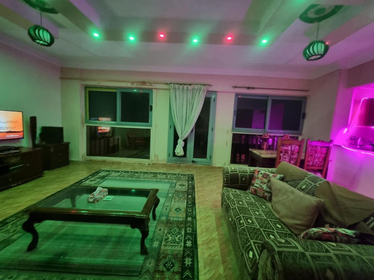 אלכסנדריה Panoramic Sea View Zamzm Flat Miami Family شقة فندقية زمزم بانورما بشاطئ ميامي - الاسكندرية صف اول مباشر علي بحر - عائلات فقط מראה חיצוני תמונה