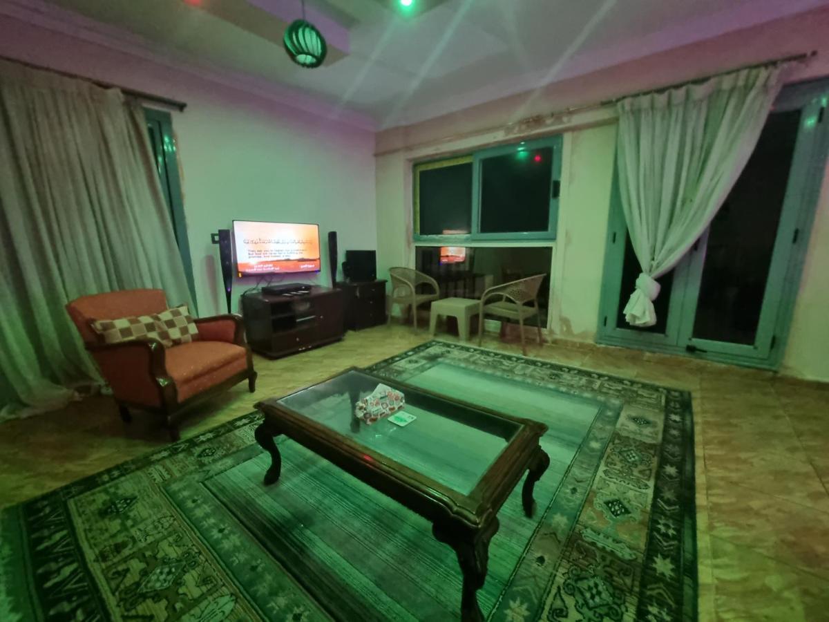 אלכסנדריה Panoramic Sea View Zamzm Flat Miami Family شقة فندقية زمزم بانورما بشاطئ ميامي - الاسكندرية صف اول مباشر علي بحر - عائلات فقط מראה חיצוני תמונה