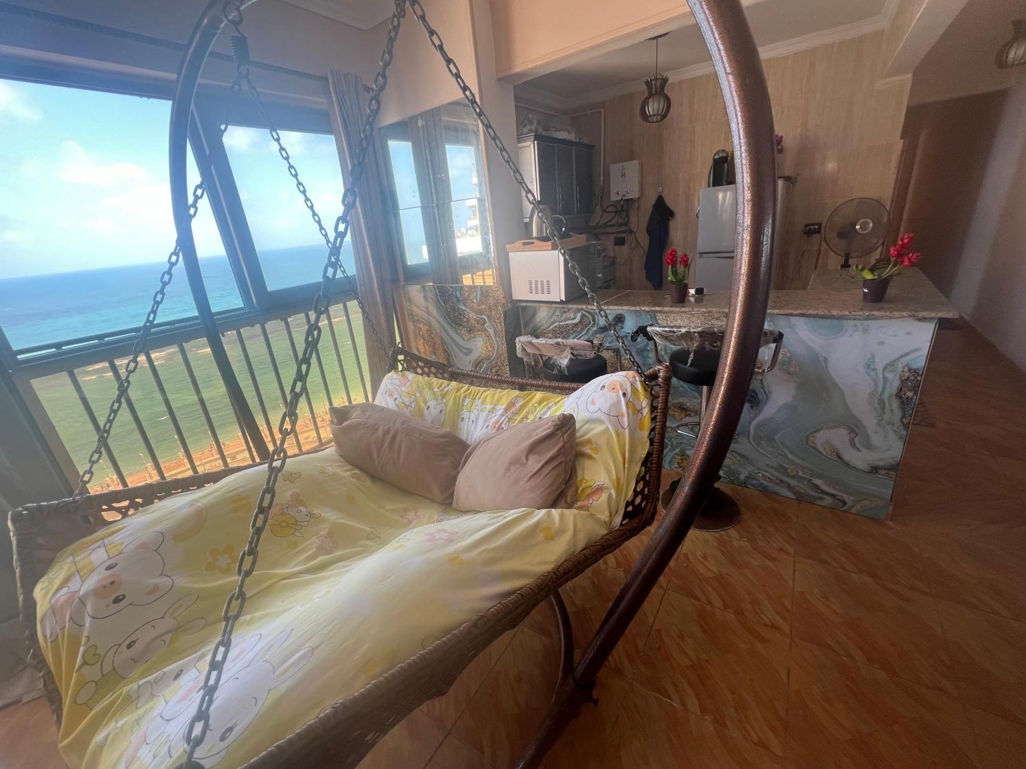 אלכסנדריה Panoramic Sea View Zamzm Flat Miami Family شقة فندقية زمزم بانورما بشاطئ ميامي - الاسكندرية صف اول مباشر علي بحر - عائلات فقط מראה חיצוני תמונה