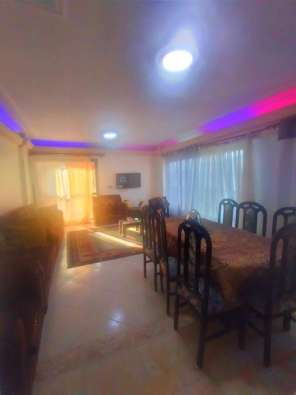 אלכסנדריה Panoramic Sea View Zamzm Flat Miami Family شقة فندقية زمزم بانورما بشاطئ ميامي - الاسكندرية صف اول مباشر علي بحر - عائلات فقط מראה חיצוני תמונה